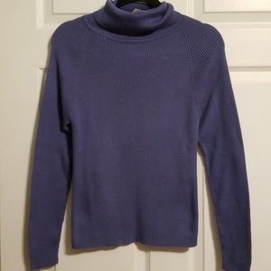 🌻Bloomingdales  Y.E.S. Top